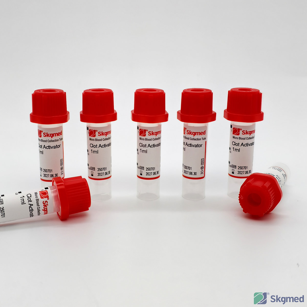 Micro tube de pr&eacute;l&egrave;vement sanguin activateur de caillot ou nature 0,5 ml ou 1,0 ml