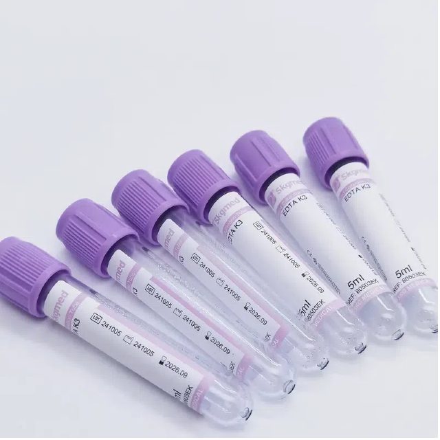 За шта се користи ЕДТА у епруветама за прикупљање крви?